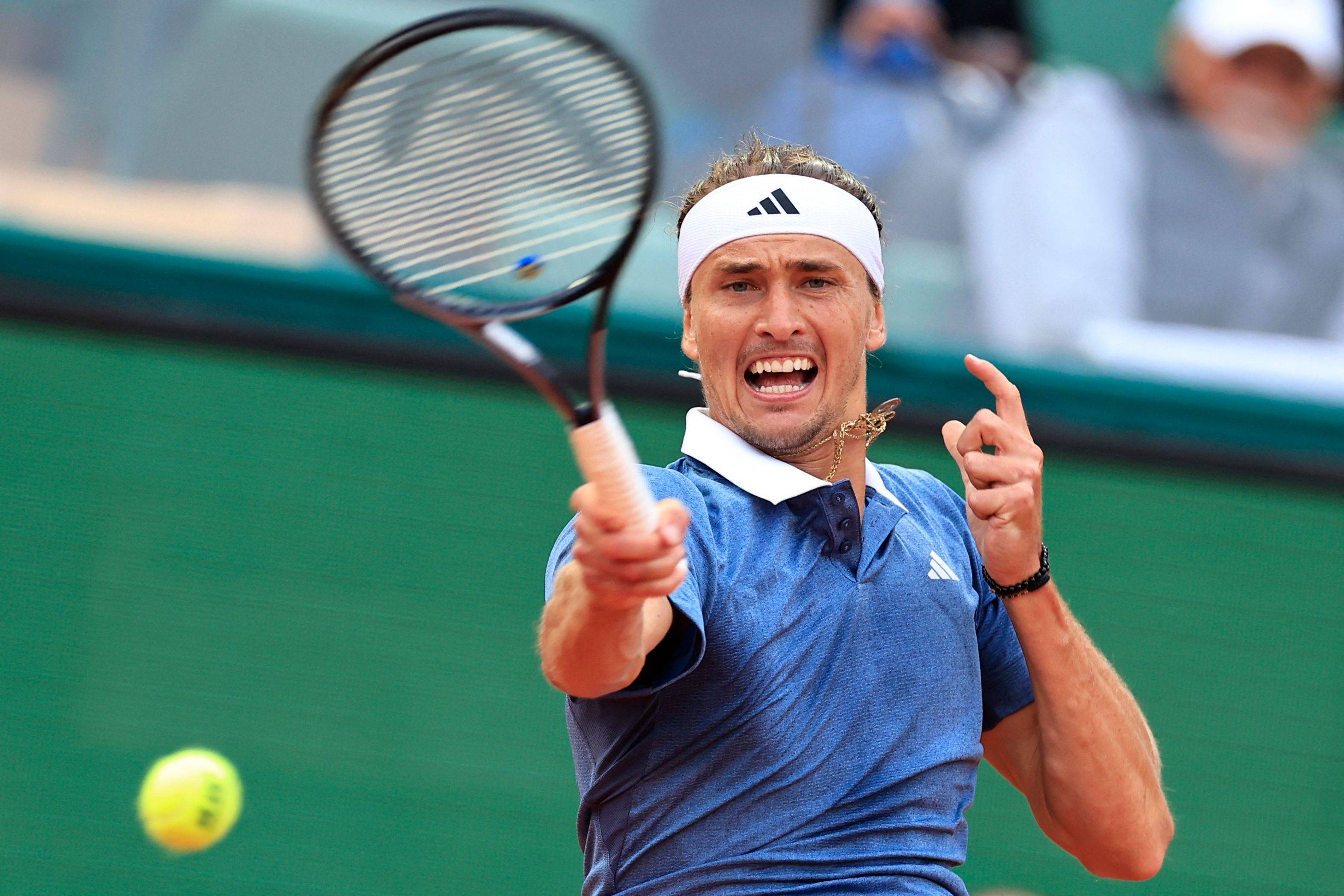 意大利网球队血洗德国网球队,兹维列夫统治全场的简单介绍 意大利网球队血洗德国网球队,兹维列夫统治全场的简单介绍