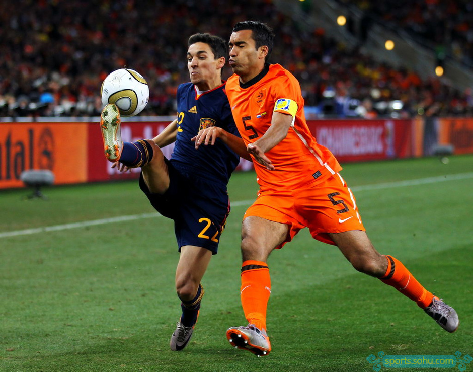 荷兰鏖战意大利，孔蒂惊艳世界的简单介绍