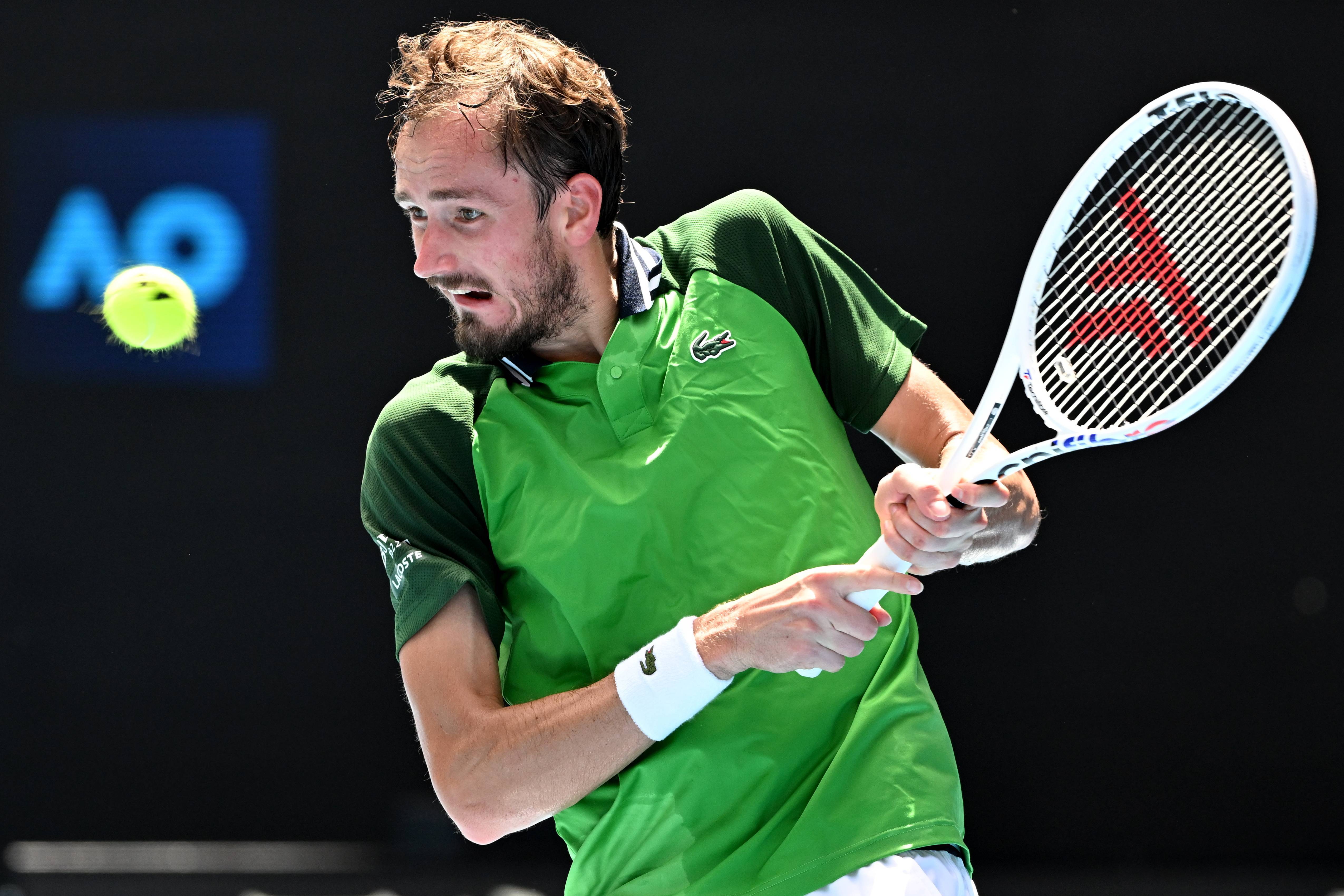 德国网球队横扫法国网球队，梅德韦杰夫惊艳世界