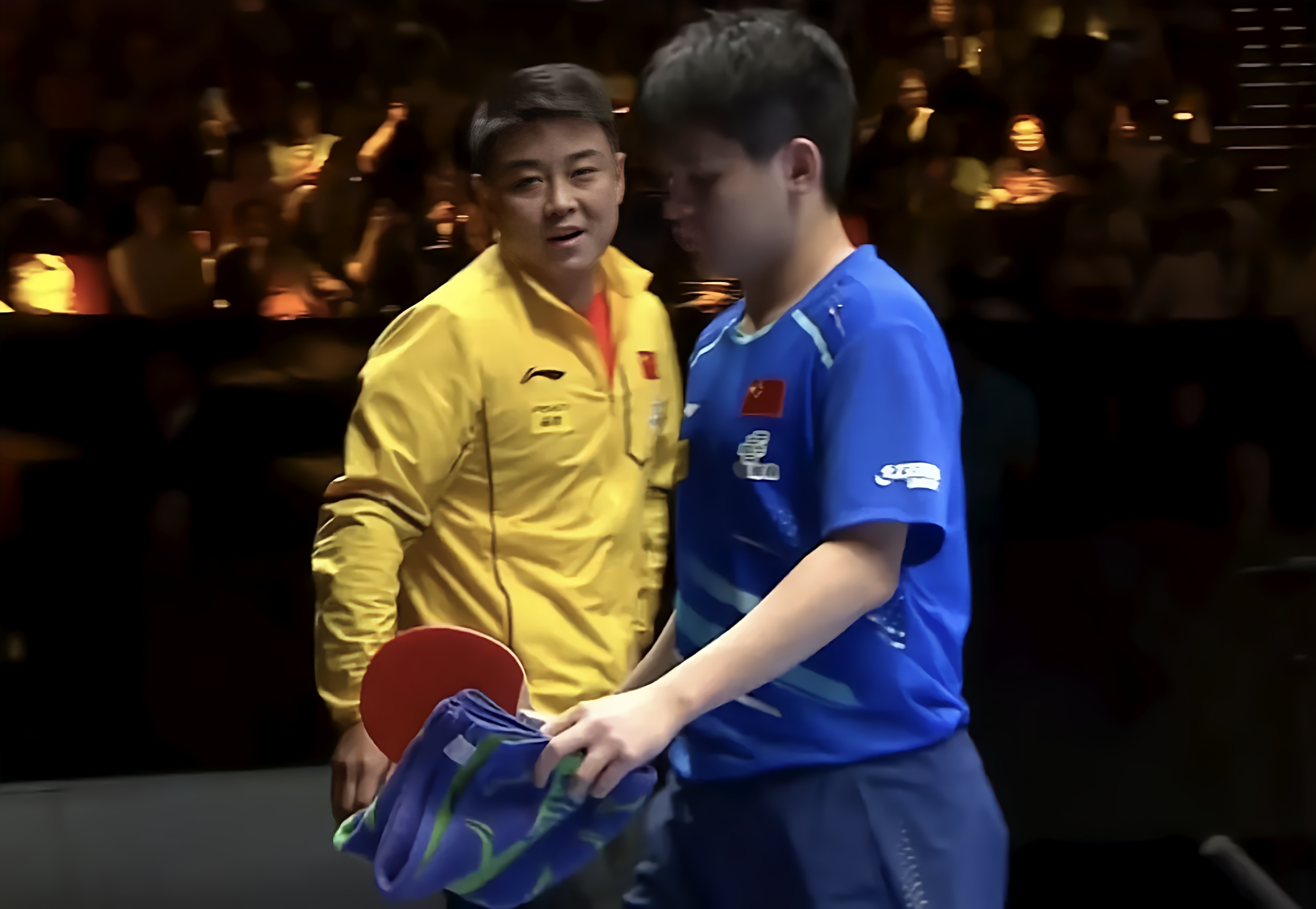 法国队力克英格兰队,王皓统治全场 法国队力克英格兰队,王皓统治全场