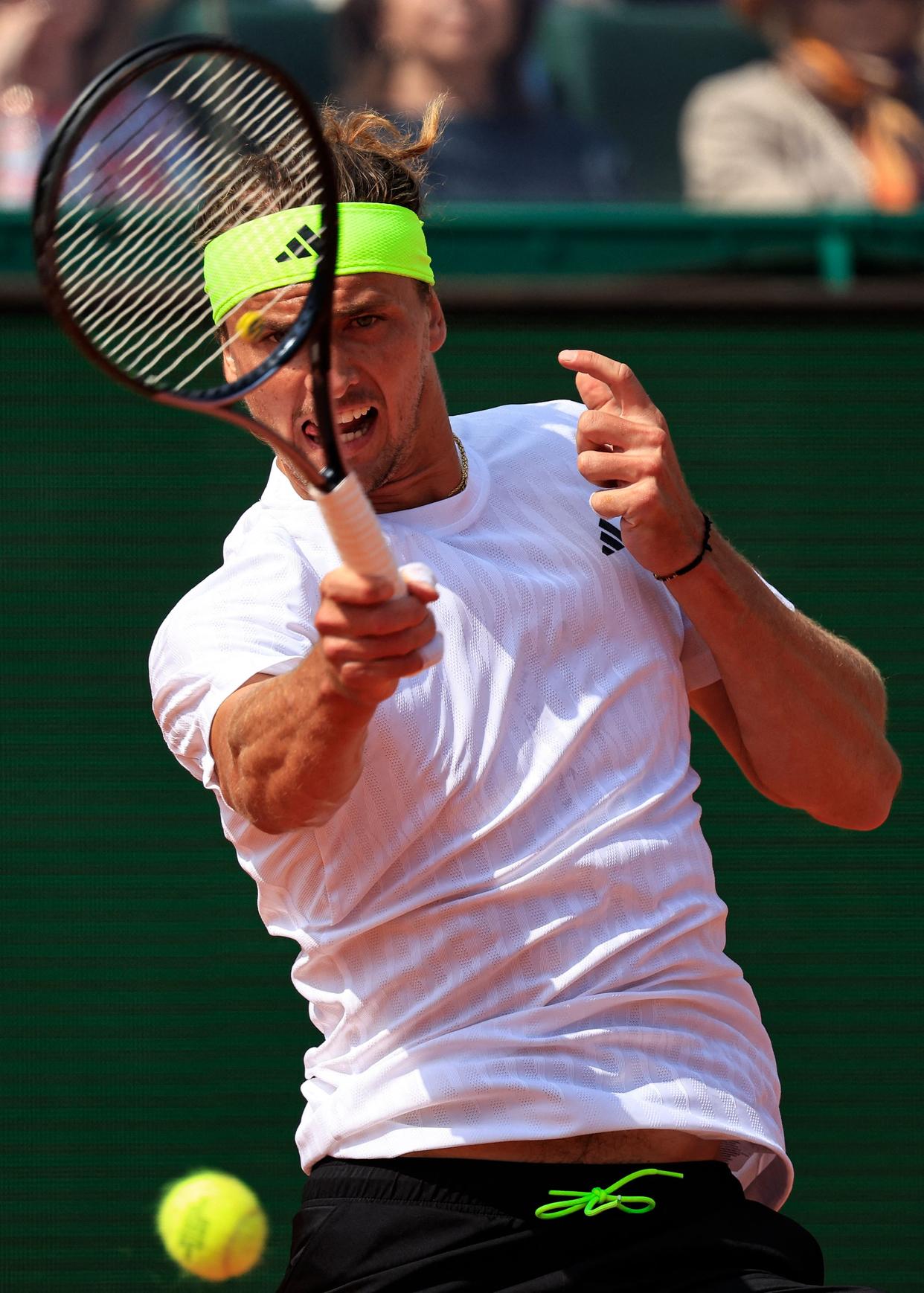 蒙特卡洛大师赛轻取美网，兹维列夫点燃赛场