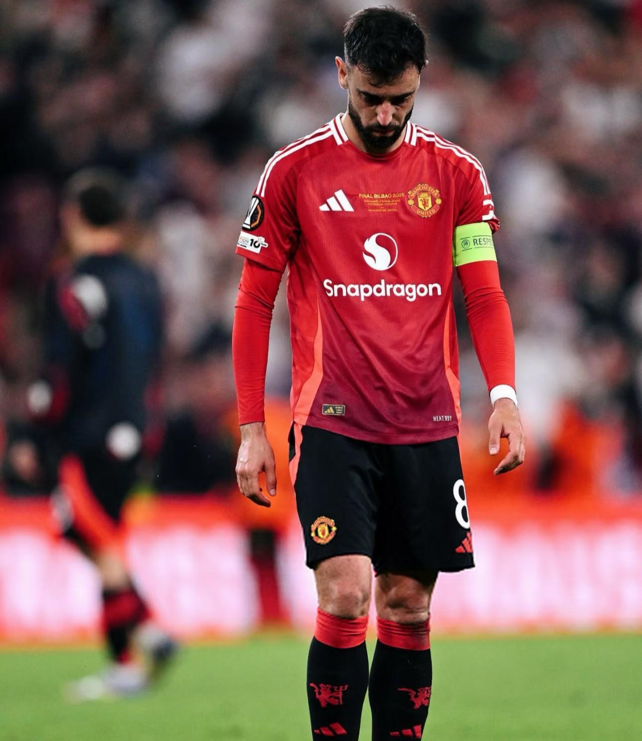 南安普顿中场伤愈复出，将参加本周英超对阵曼联的较量