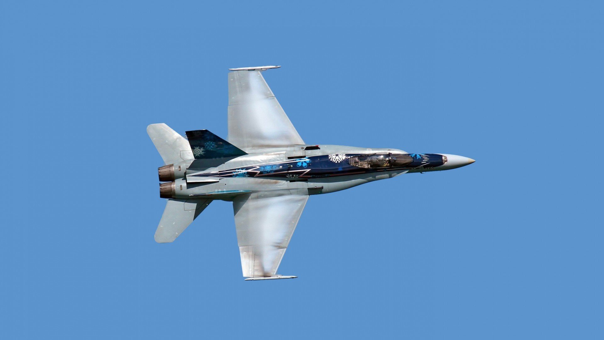 虚拟巨星VS冠军之师，当文班亚马的数据流入侵辽宁体育馆