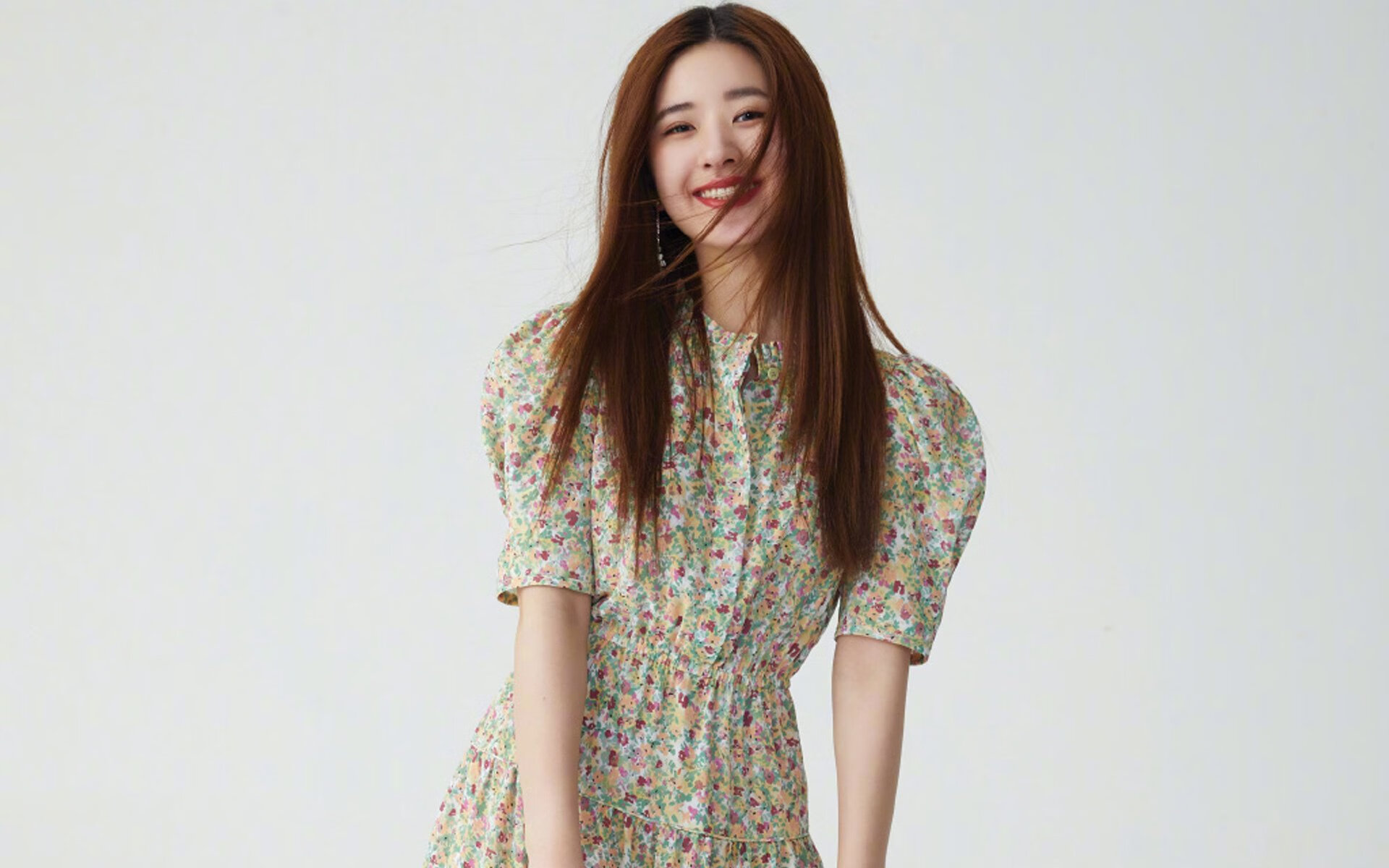 跨界狂想曲,当方向盘遇见绿茵场—论唯一性的两种诠释