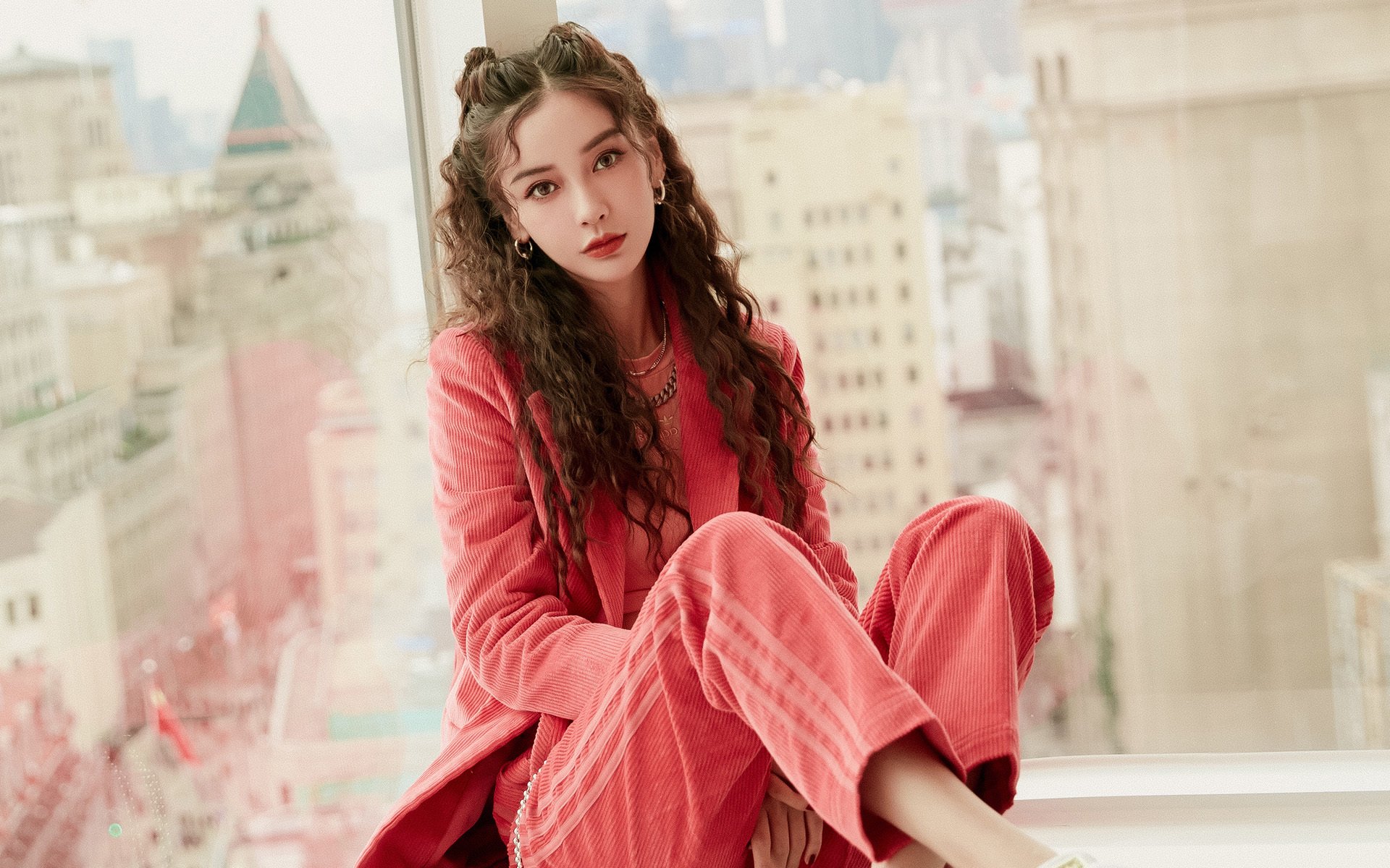 绿茵赌局，当枪手的精密齿轮碾过非洲雄狮的图腾