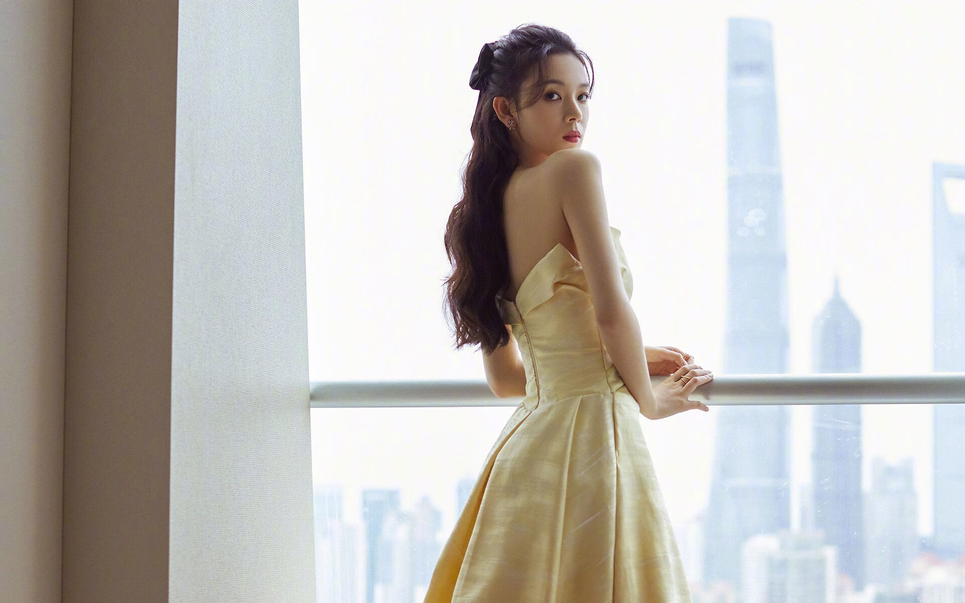 东决青铜卷,当国王的剑锋斩落珍珠海岸的鹰