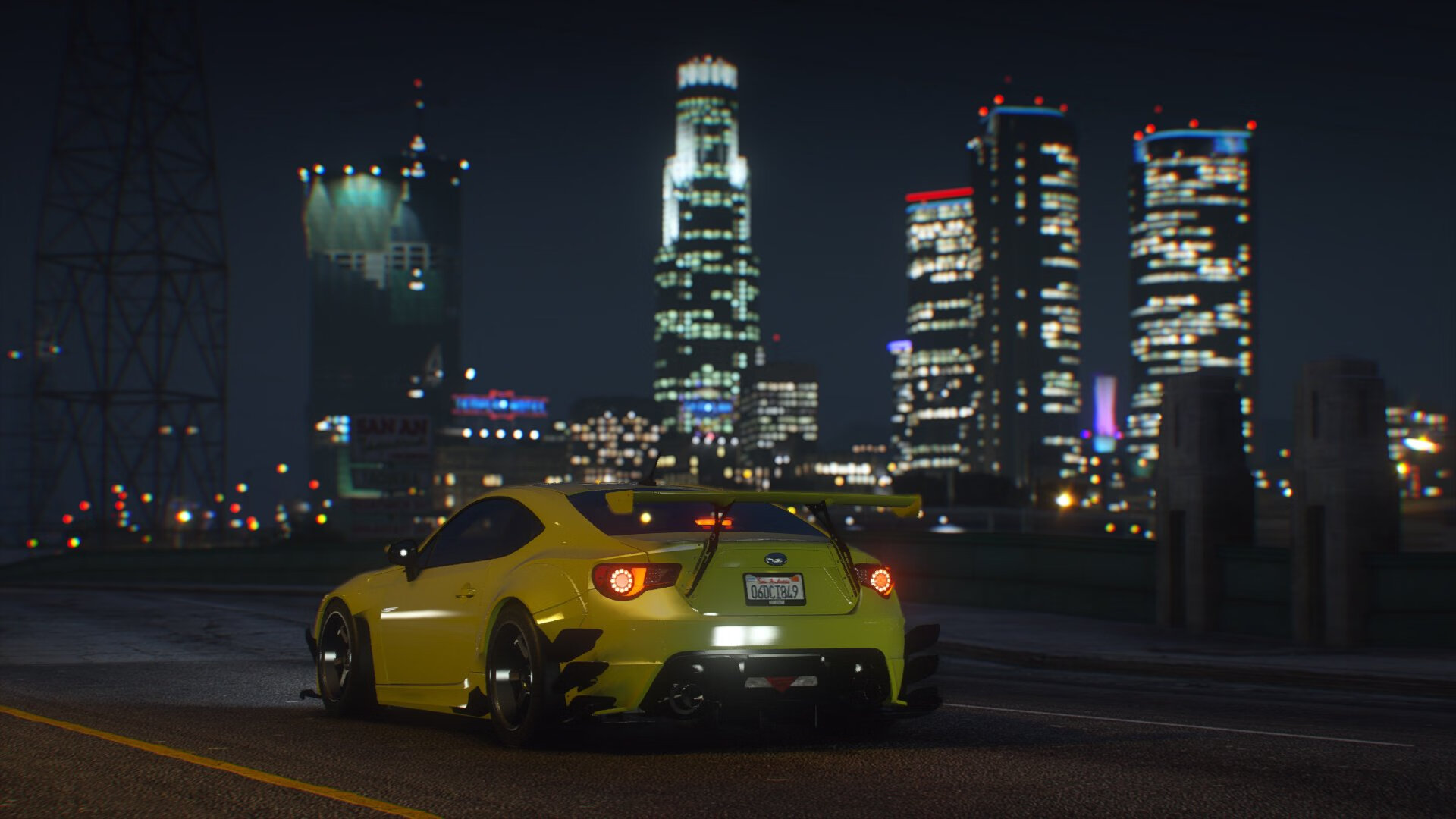 赛场唯一性,当足球史诗驶入F1赛道