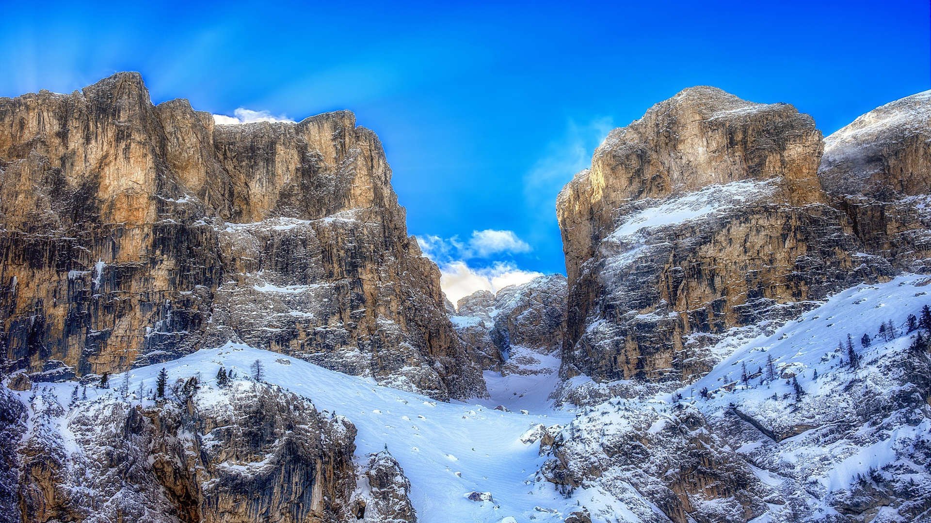 尤文翻盘美国劲旅，金玟哉主宰世界排名关键战