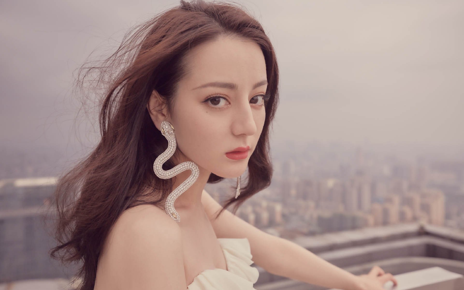 奇迹之夜，瑞士绝杀卡塔尔，苏亚雷斯演绎压哨传奇